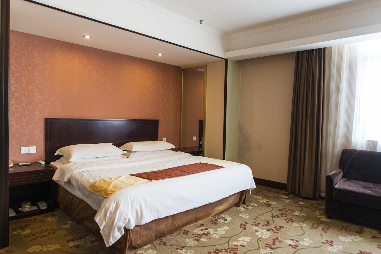 Vienna 3 Best Hotel Shanghai Expo Sanlin Luaran gambar
